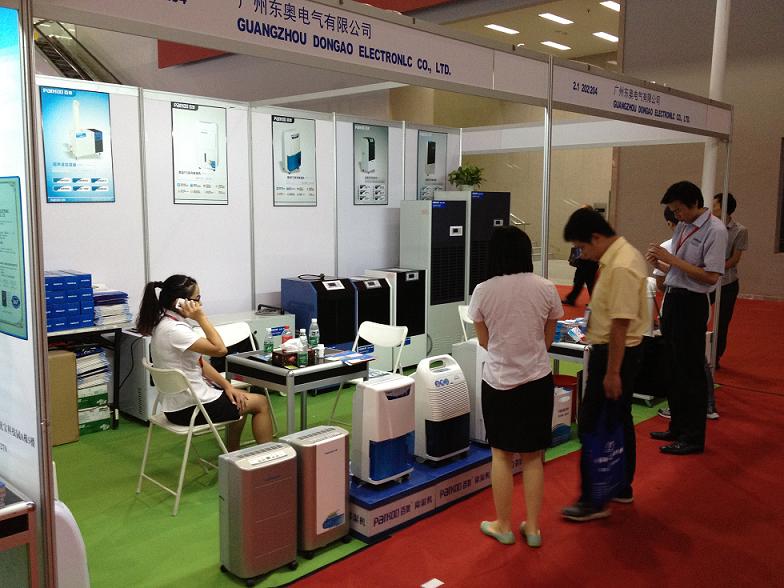 73103febcf.jpg 2012廣州制冷展2.jpg