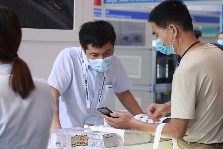 百奧員工與客戶交流 百奧員工與客戶交流